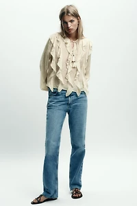 BLOUSE ROMANTIQUE À VOLANTS
