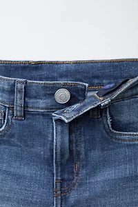 SKINNY FIT JEANS