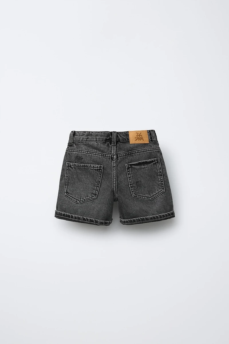 RIPPED DENIM SHORTS