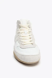 HIGH TOP SNEAKERS