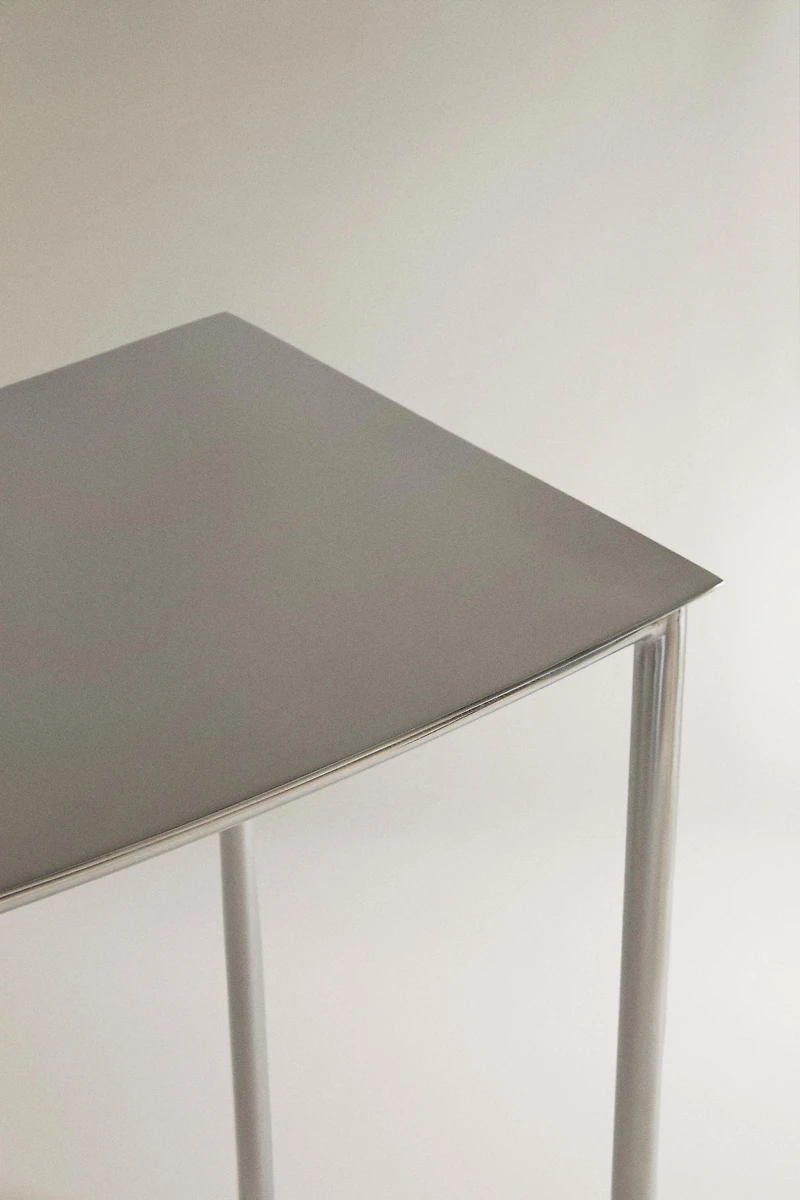STAINLESS STEEL STOOL