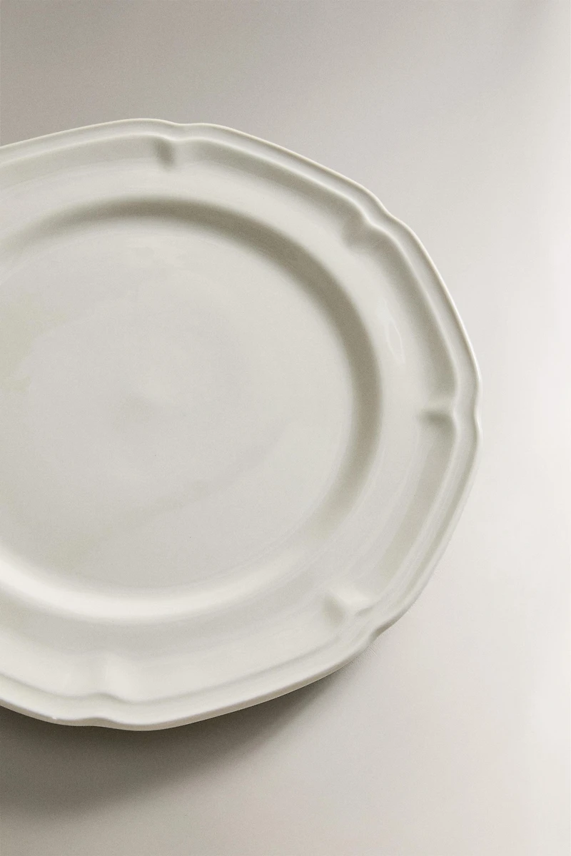 ASSIETTE PLATE PORCELAINE