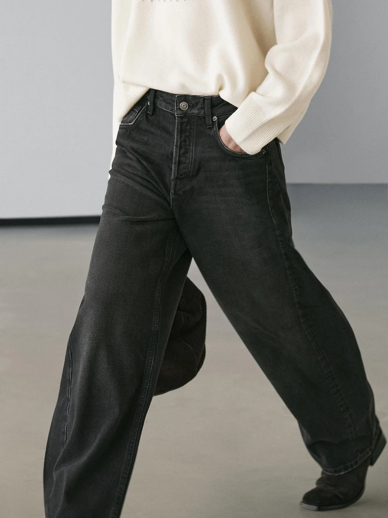 Mid-rise balloon fit jeans