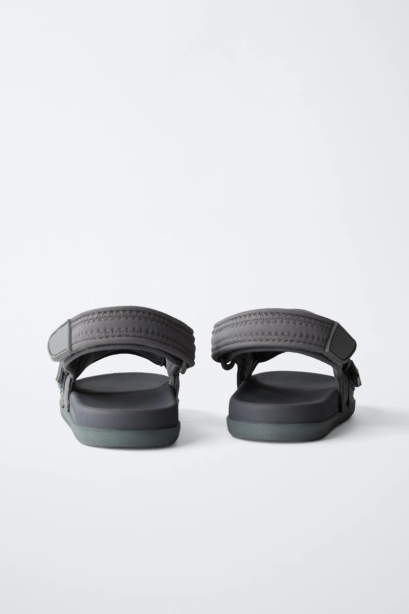 SPORT SANDALS