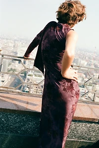 LONG SCARF PRINT DRESS