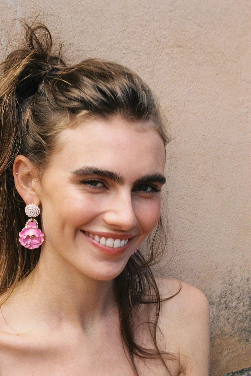 ENAMELED FLOWER EARRINGS