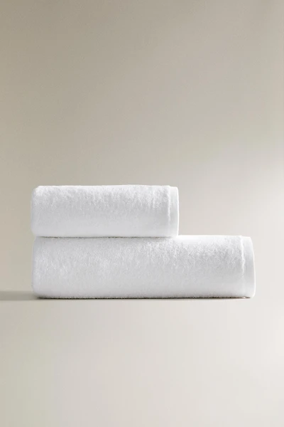 EXTRA SOFT BATH TOWEL