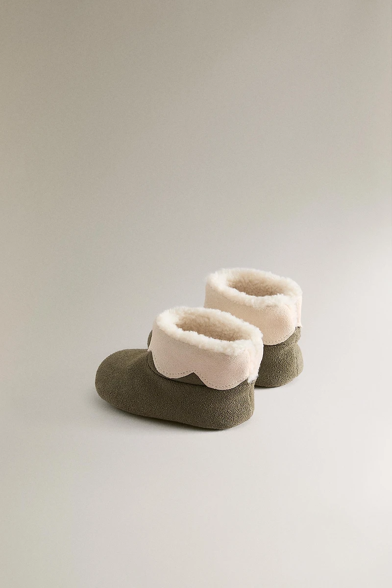 CHRISTMAS LEATHER ELF BOOTIES