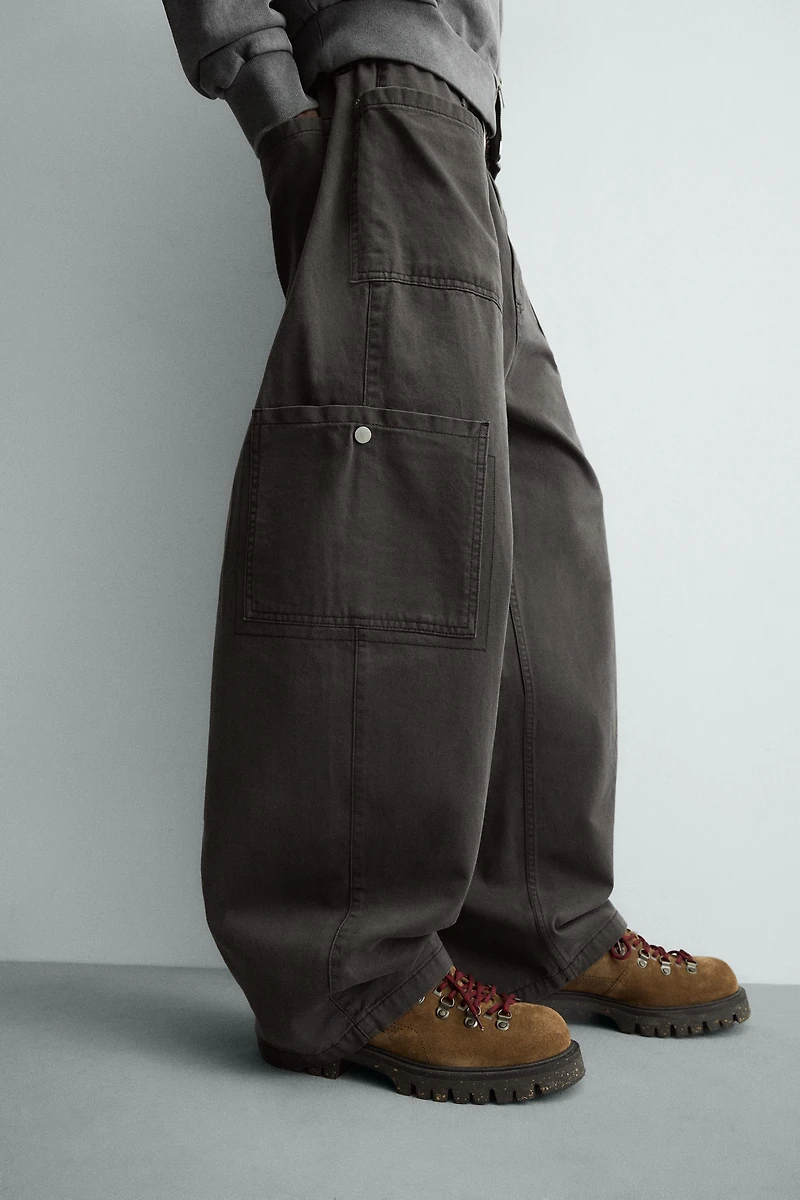 MULTI-POCKET PANTS