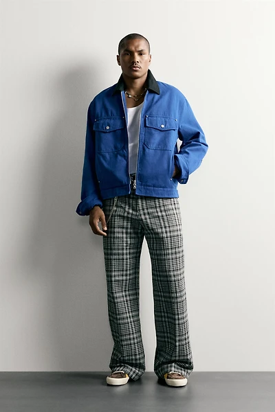 CROPPED FIT JACKET WITH CONTRASTING COLLAR