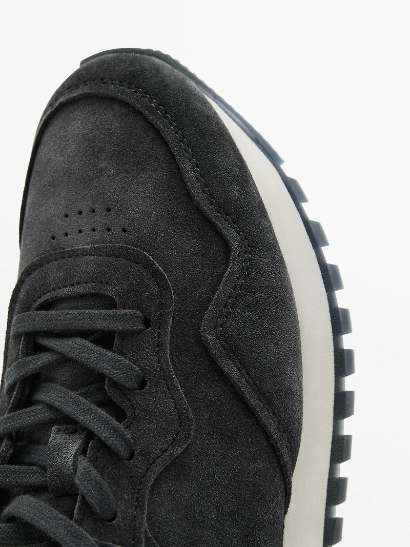 Tennis croûte de cuir bleues