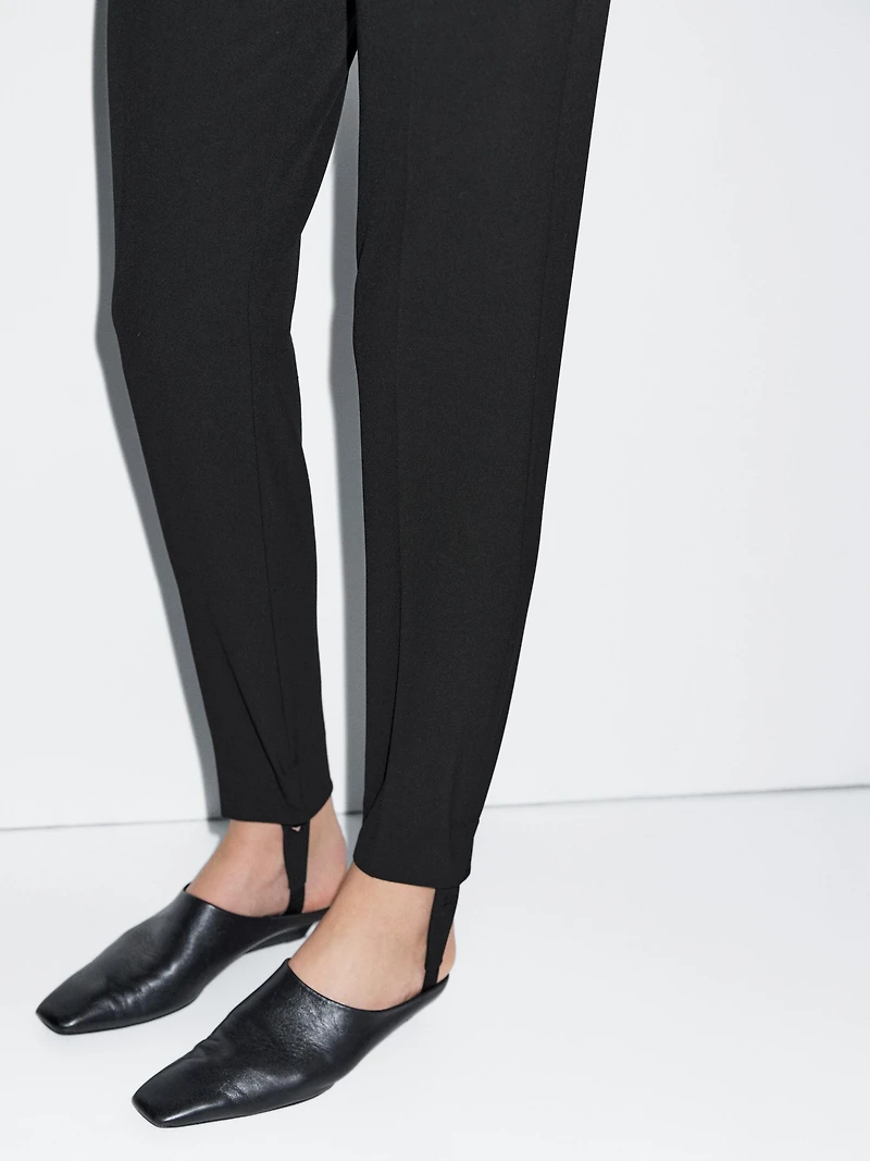 100% cotton trousers with elasticated hems