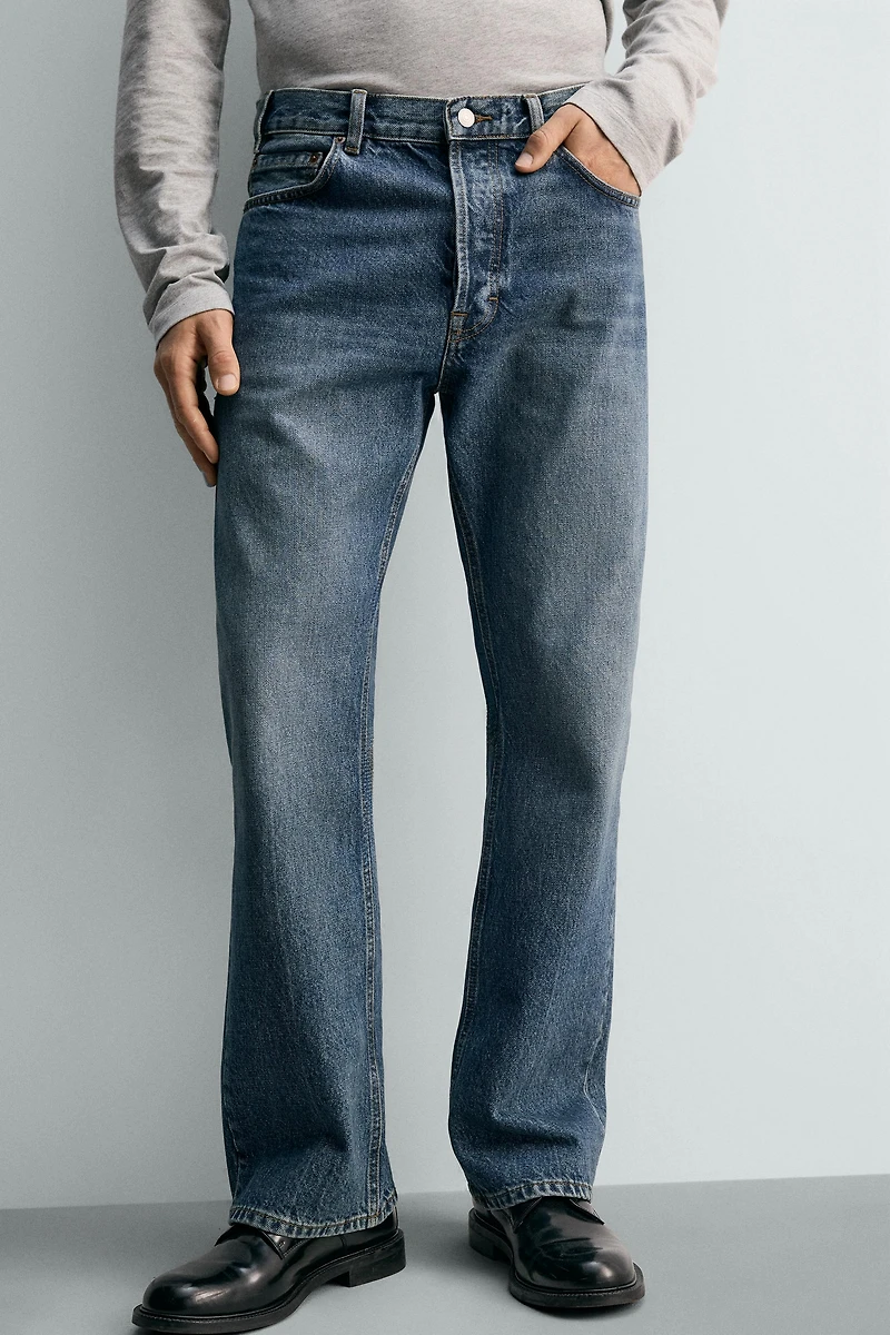 STRAIGHT BOOTCUT FIT JEANS