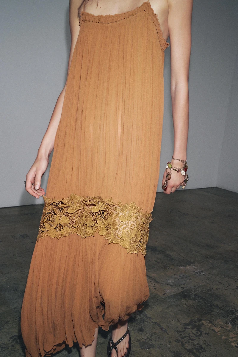 ZW COLLECTION WRINKLED EMBROIDERED DRESS