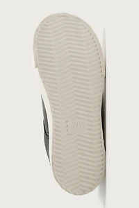 CHUNKY SNEAKERS