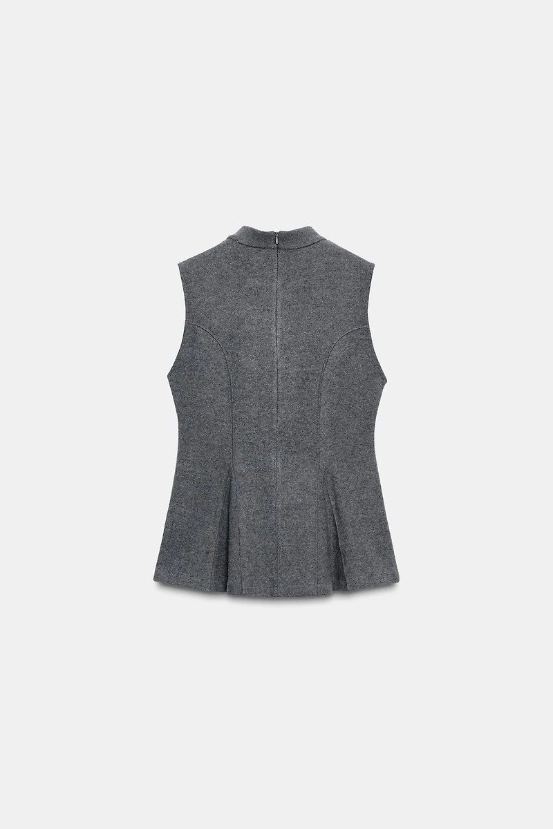 SOFT PEPLUM TOP