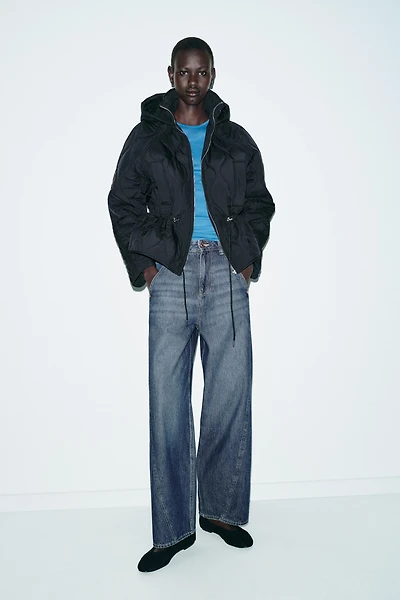 HOODED PUFFER JACKET