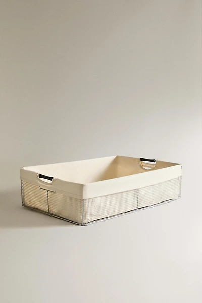 METAL LAUNDRY BASKET