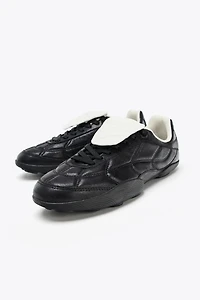 RUNNING SNEAKERS