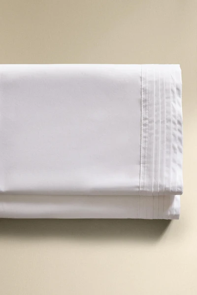 PLEATED COTTON SATEEN FLAT SHEET (400 THREAD COUNT)