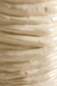 WAVY CERAMIC VASE X COLLAGERIE