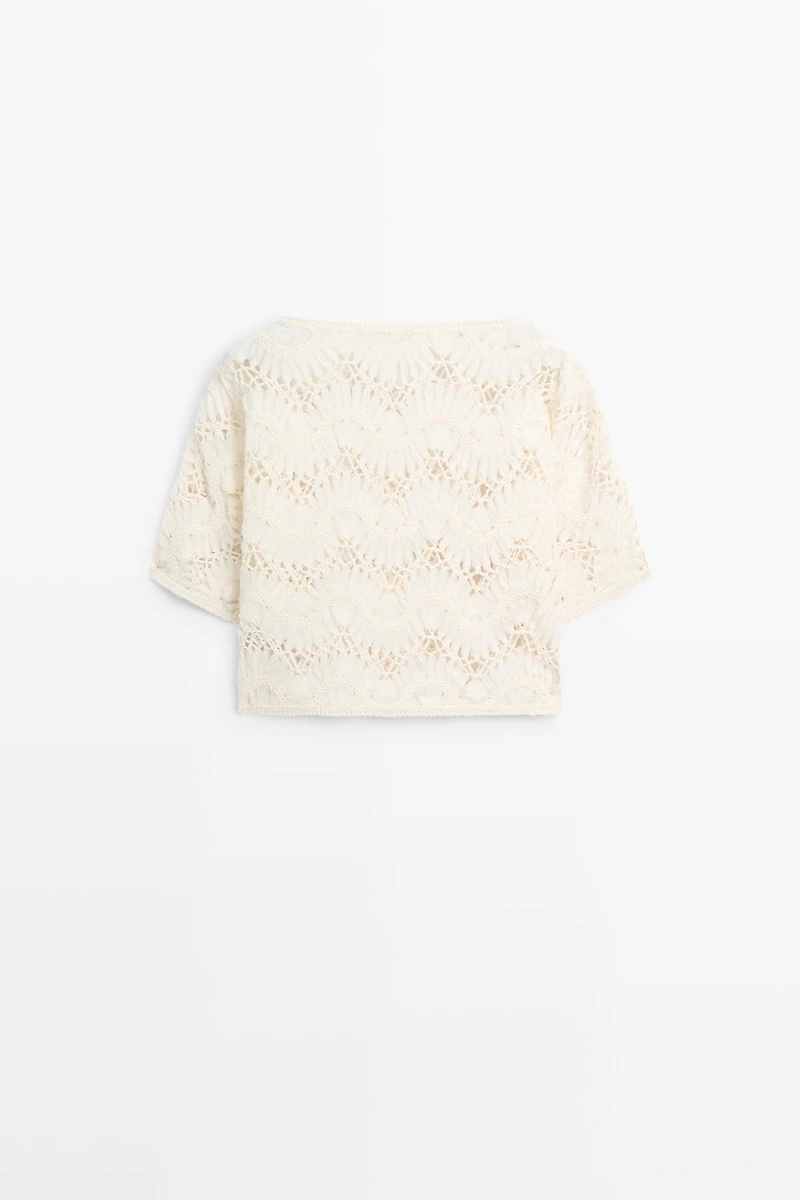 Short sleeve crochet top