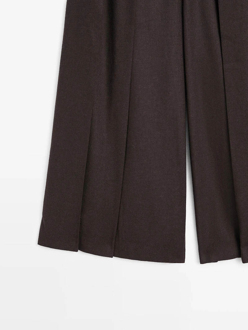 Skort with belt