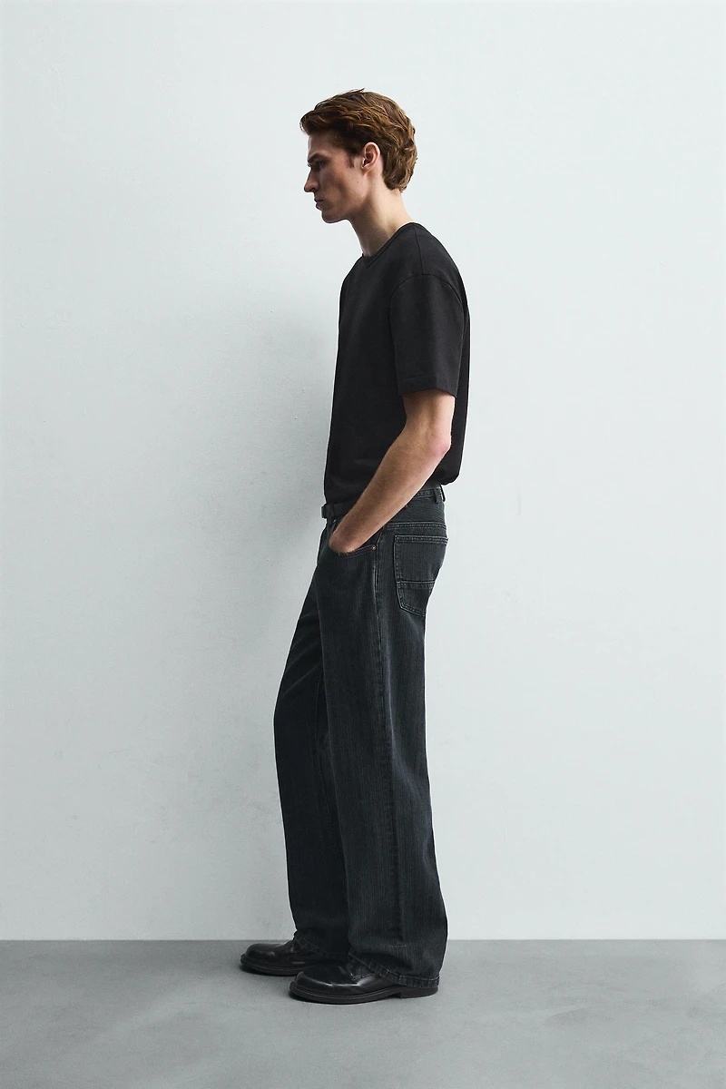 TEXTURE STRIPED JEANS