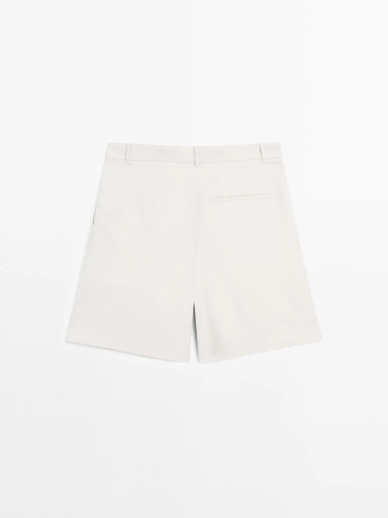 Bermuda plissé