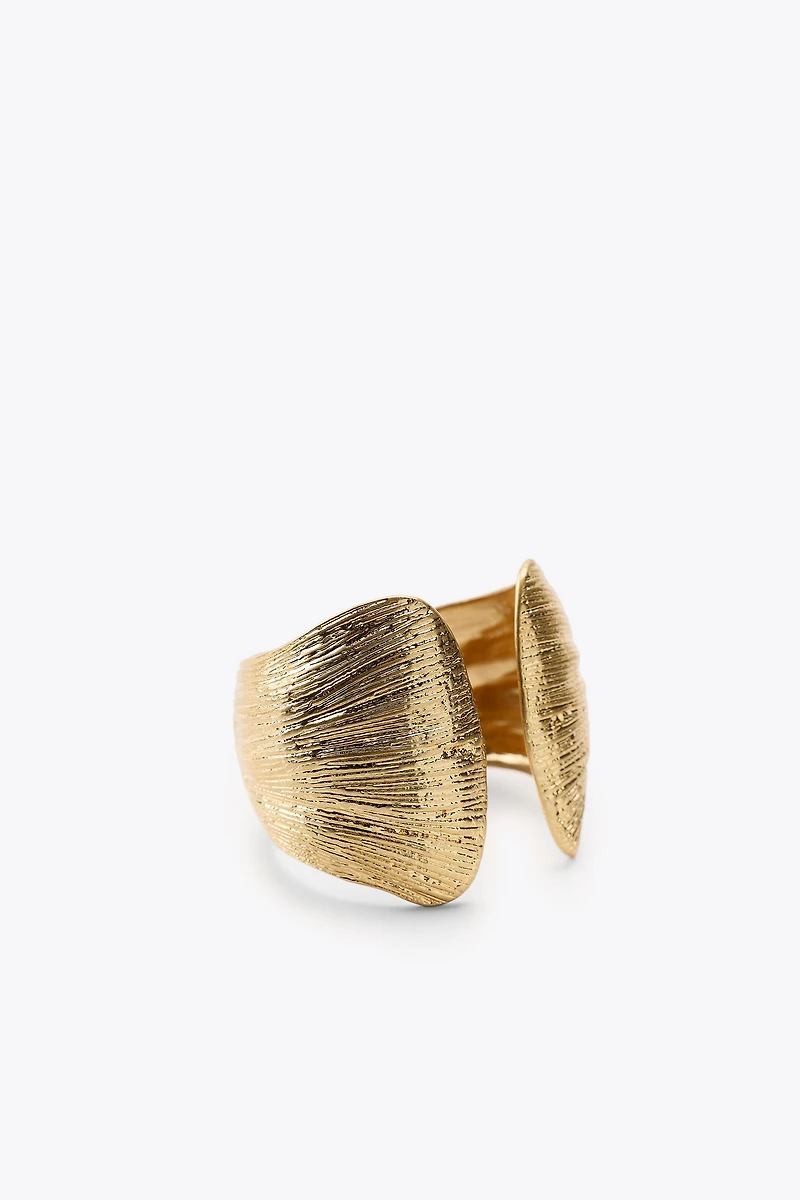 TEXTURED RIGID BRACELET