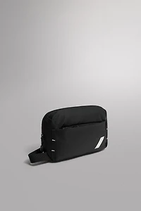 SPORTS TOILETRY BAG