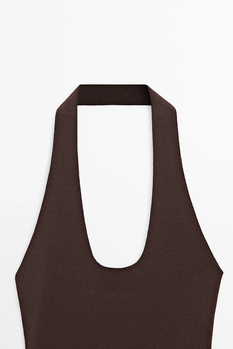 Top maille encolure américaine