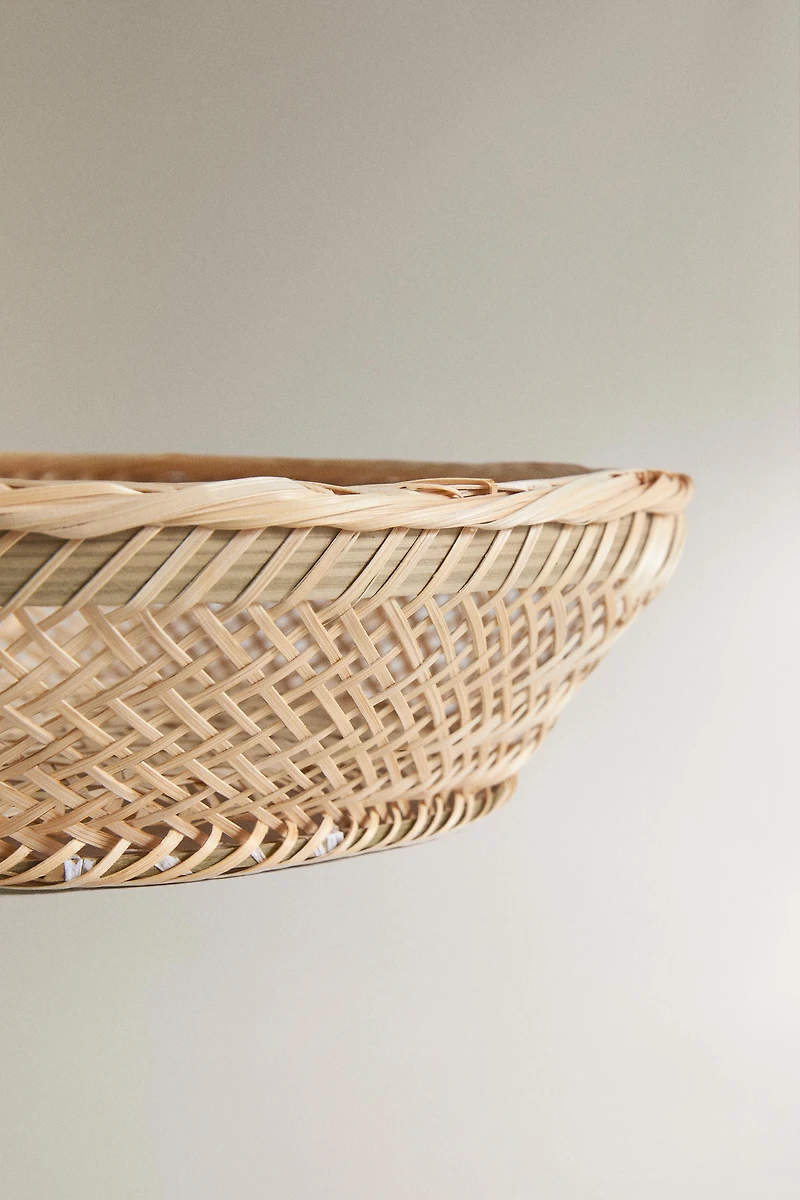 WOVEN BAMBOO BASKET