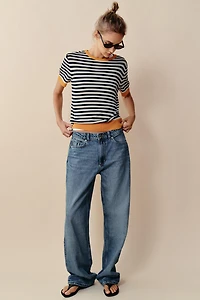 TOP EN MAILLE À RAYURES