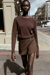 100% WOOL PLAIN KNIT SWEATER
