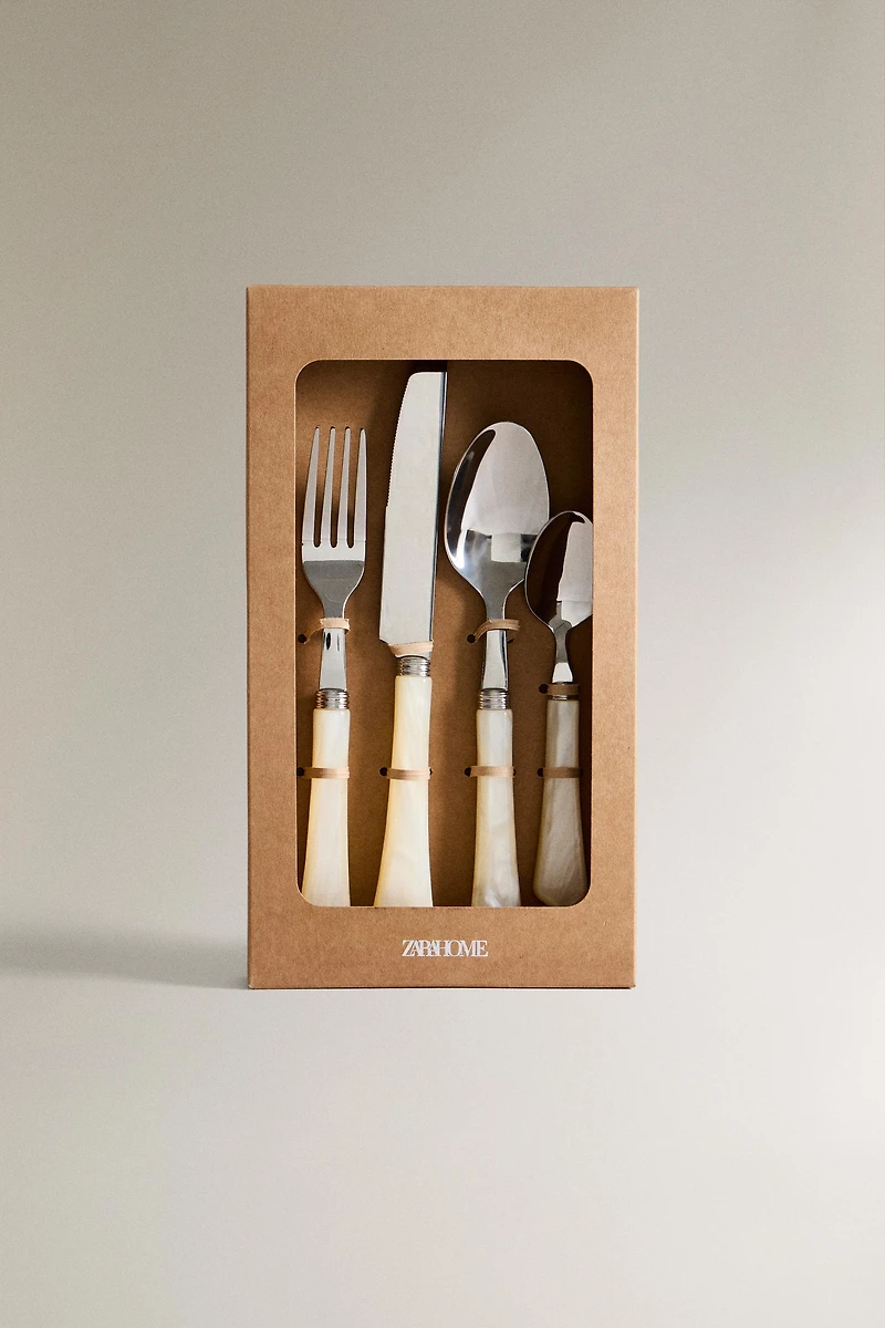 4-PIECE FLATWARE SET WITH PEARL-EFFECT HANDLE