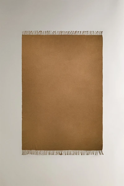 COUVERTURE DÉCORATIVE FRANGES