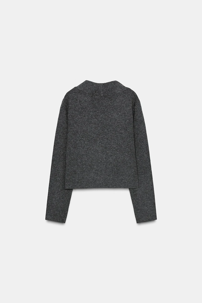 V-NECK KNIT CARDIGAN