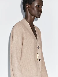 100% wool knit cardigan