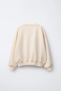 SWEAT BRODÉ AVEC LACET