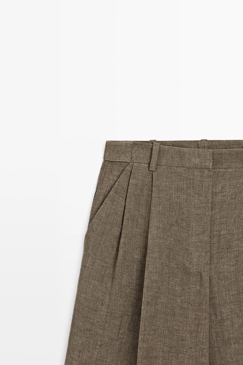 Flowing melange linen Bermuda shorts