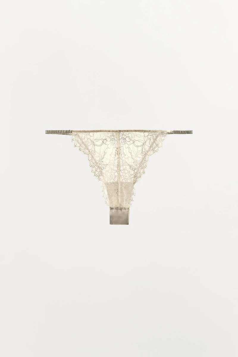 LACE PANTIES