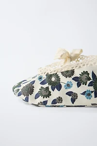 BALLET FLATS WITH BOW AND FLOWERS