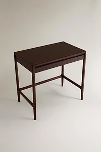 WOODEN VANITY UNIT
