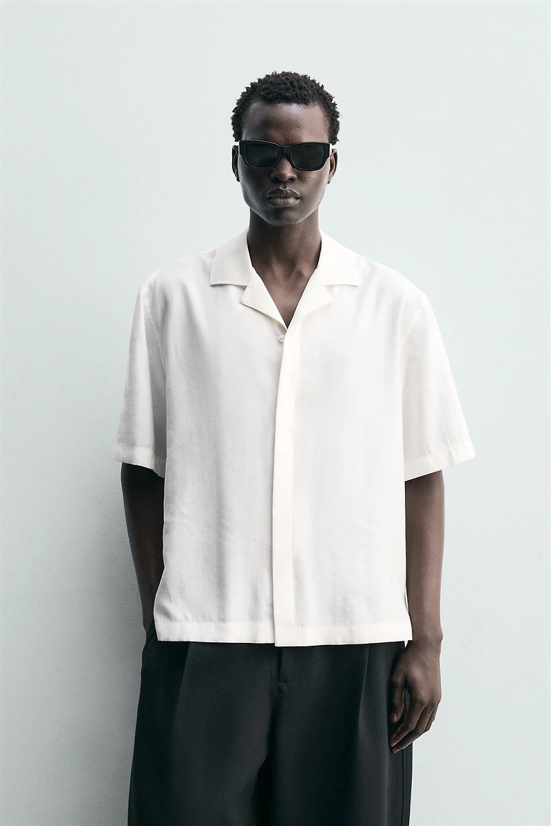 RELAXED FIT FLOWY SHIRT