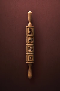 ACACIA WOOD ROLLING PIN WITH RAISED CHRISTMAS DESIGN