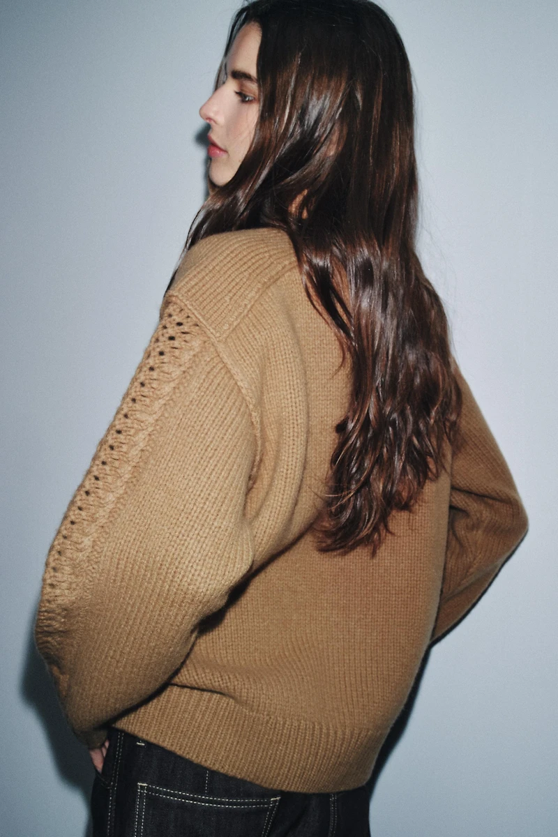 100% WOOL TEXTURED JUMPER