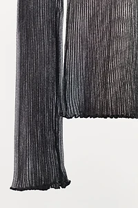 FINE KNIT HIGH NECK TOP