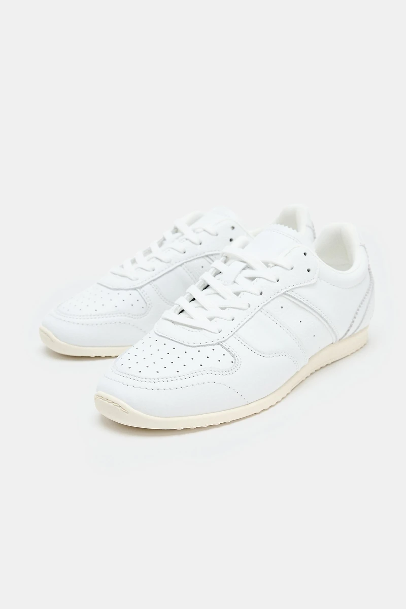 CHAUSSURES DE SPORT EN CUIR