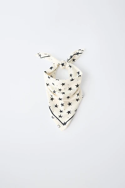 STAR PRINT BANDANA